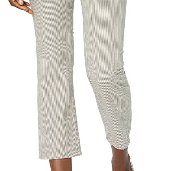 AG 27 NWT Jodi Crop Canyon Stripe Jeans - Picture 2 of 5